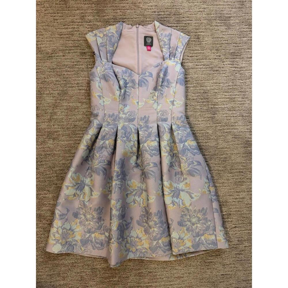 Vince Camuto Floral Fit and Flare Dress Size 6